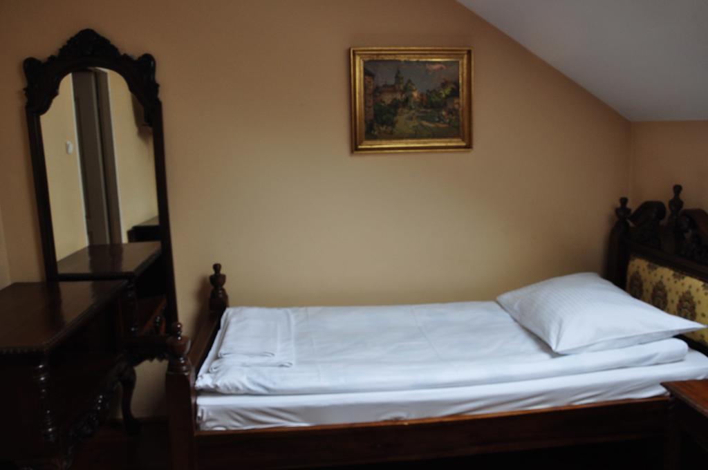 Ostoya Inn & Granary ياشونكا الغرفة الصورة