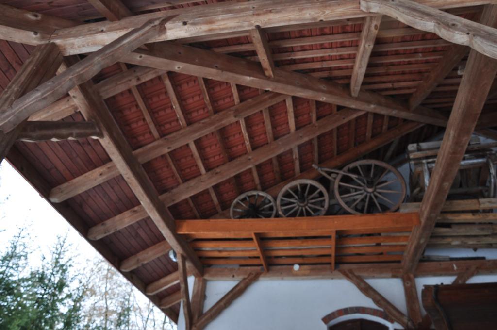 Ostoya Inn & Granary ياشونكا المظهر الخارجي الصورة