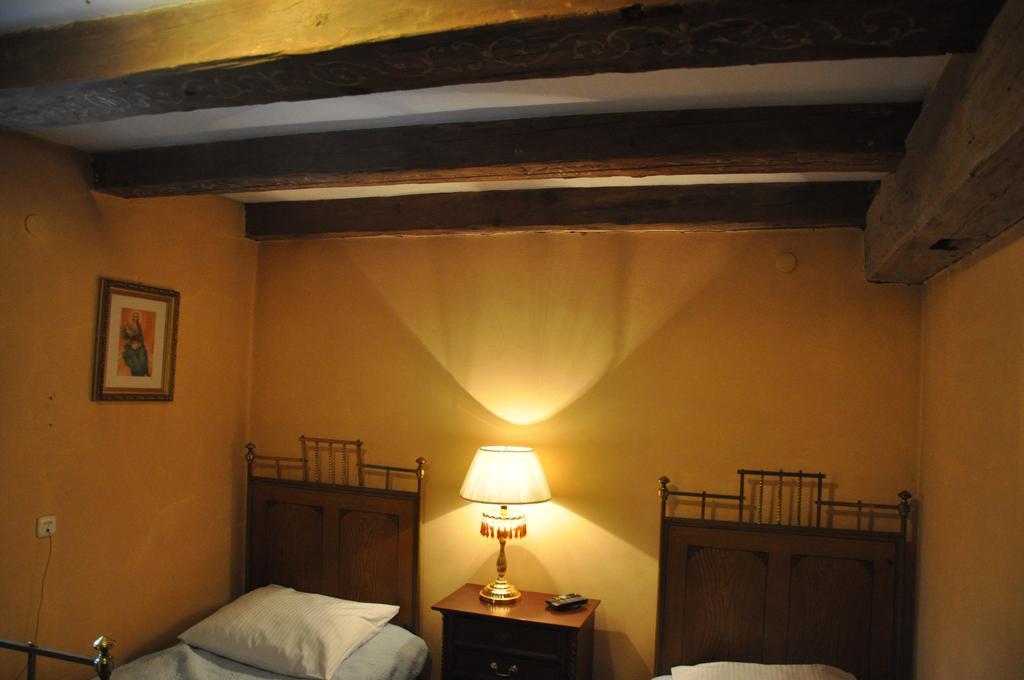 Ostoya Inn & Granary ياشونكا المرافق الصورة
