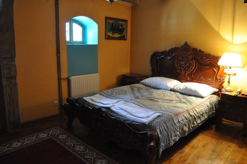 Ostoya Inn & Granary ياشونكا المظهر الخارجي الصورة